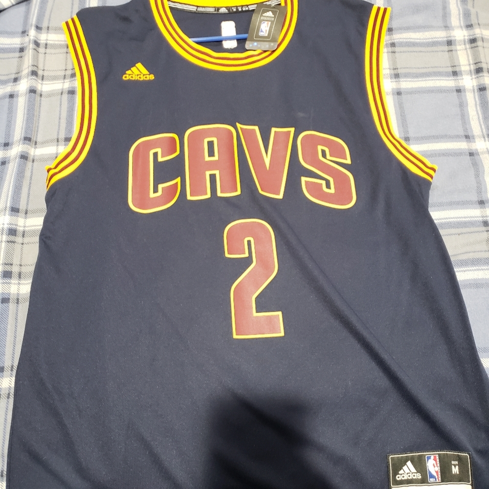 NWT Adidas Cavaliers jersey Kyrie Irving